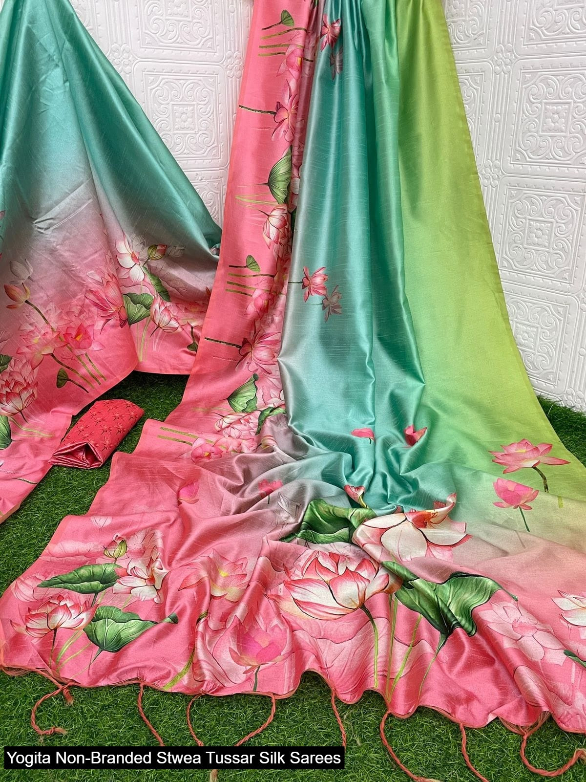 Yogita Non-Branded Stwea Tussar Silk Sarees