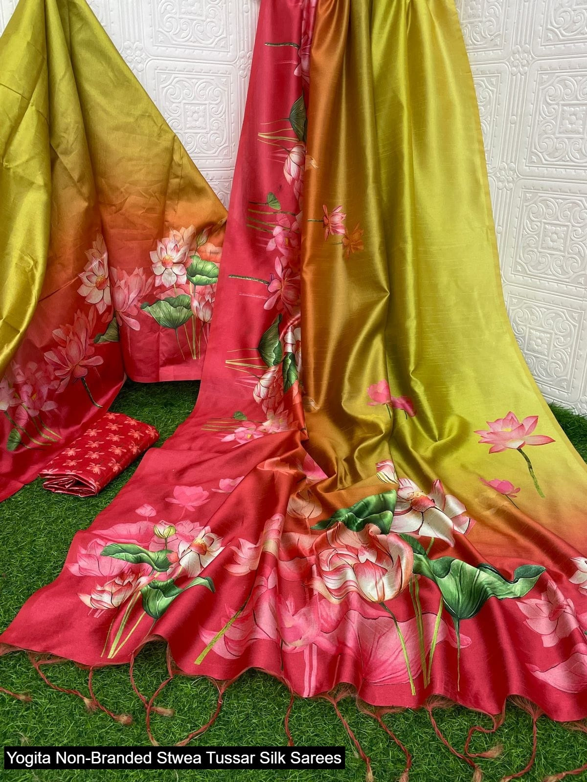 Yogita Non-Branded Stwea Tussar Silk Sarees