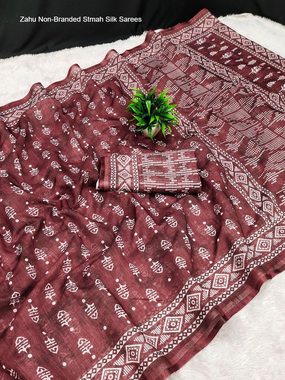 Zahu Non-Branded Stmah Silk Sarees