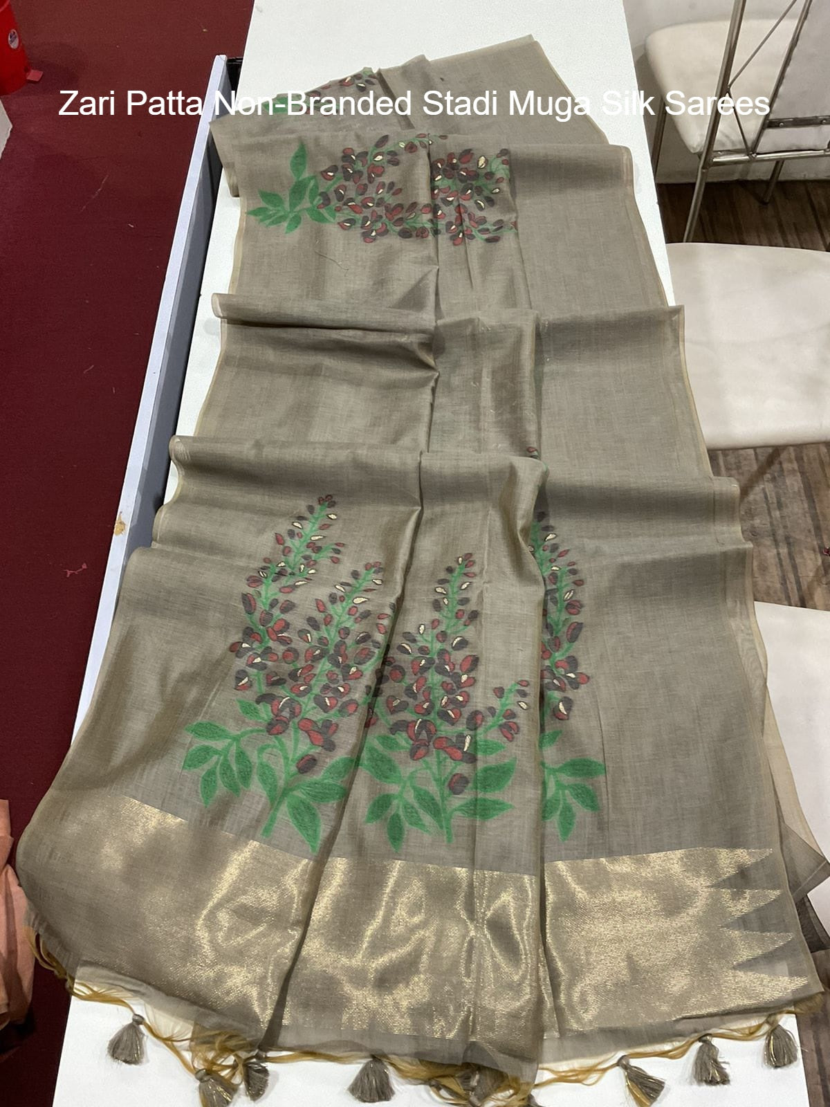 Zari Patta Non-Branded Stadi Muga Silk Sarees