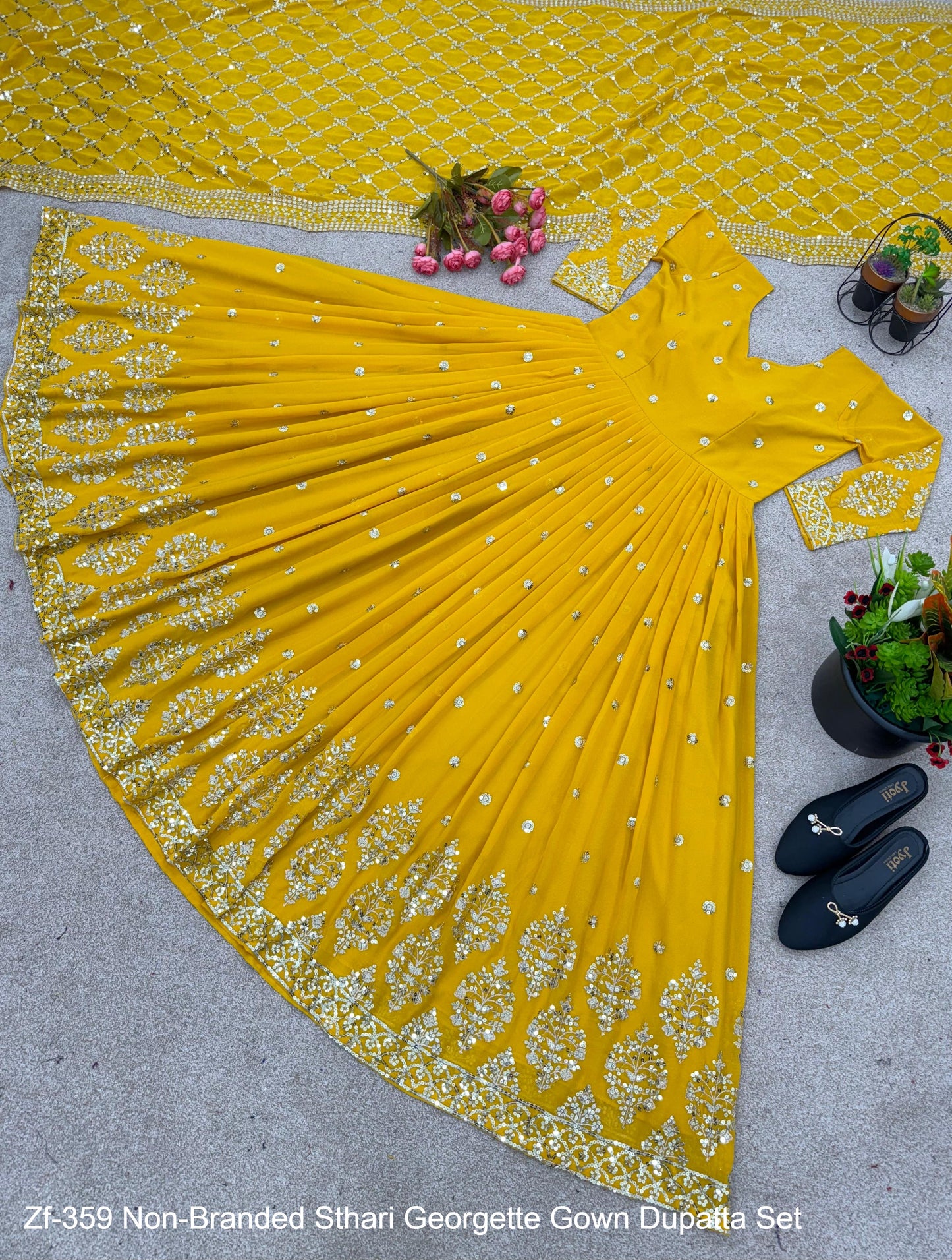 Zf-359 Non-Branded Sthari Georgette Gown Dupatta Set