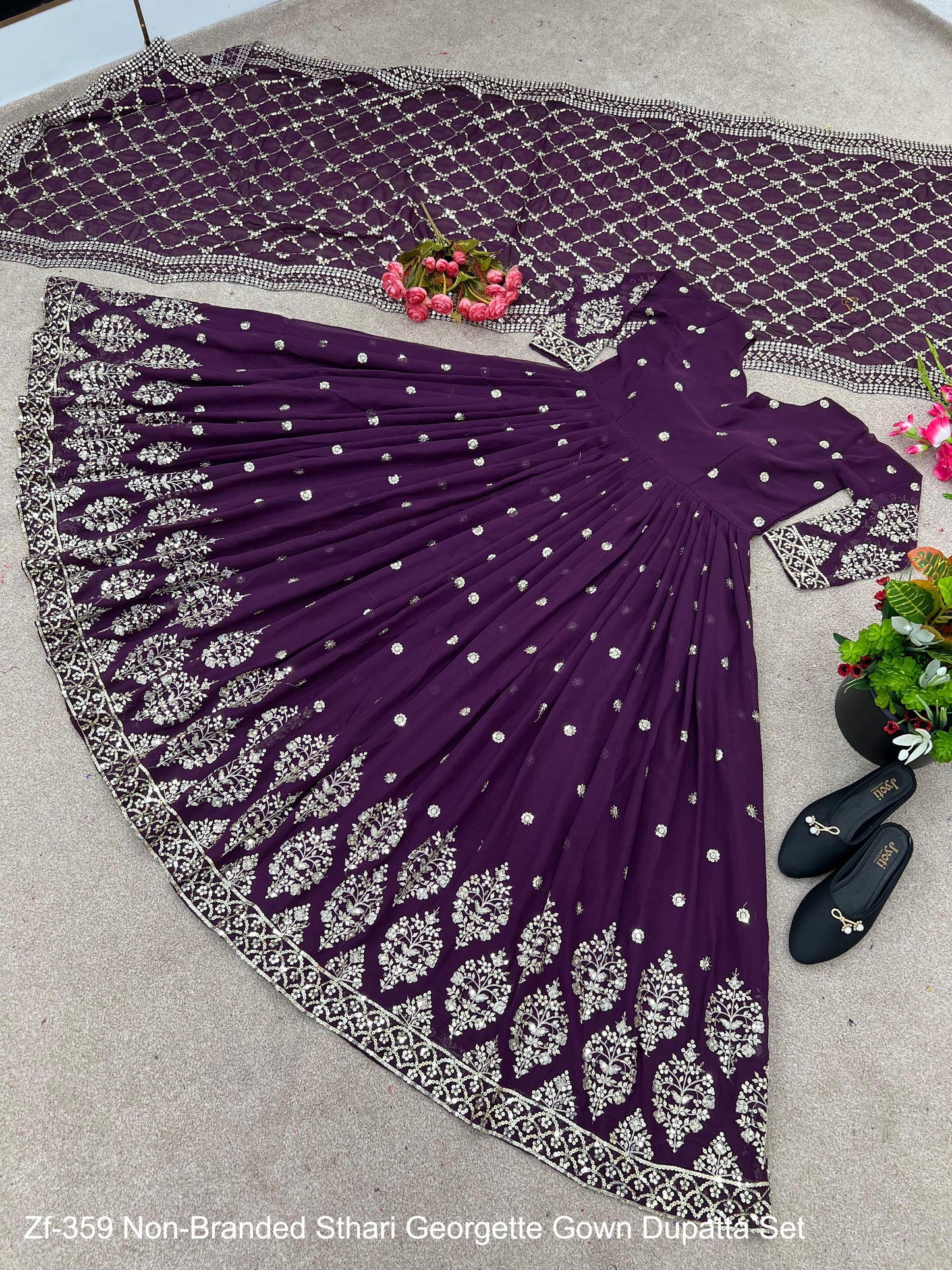 Zf-359 Non-Branded Sthari Georgette Gown Dupatta Set