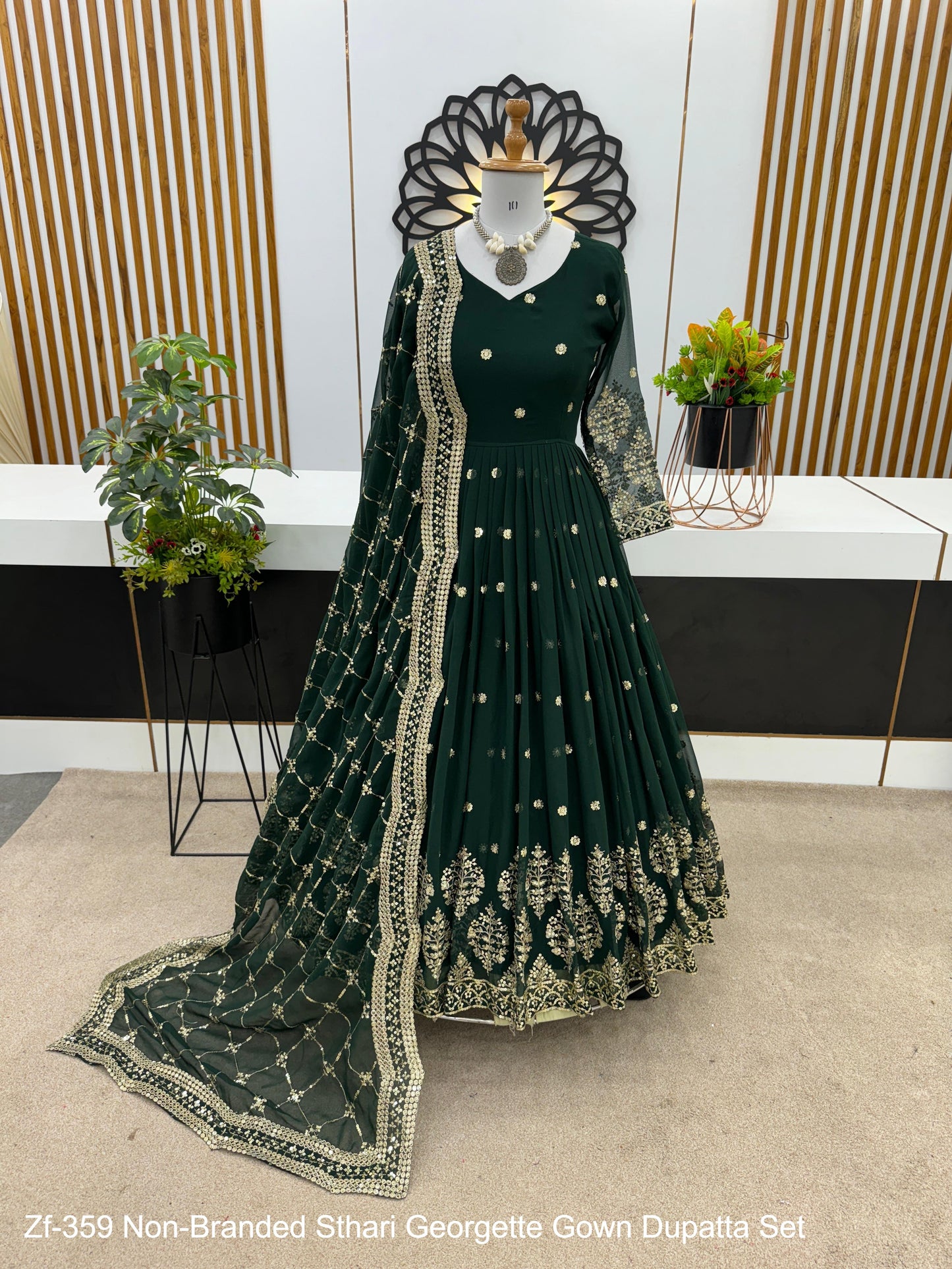 Zf-359 Non-Branded Sthari Georgette Gown Dupatta Set